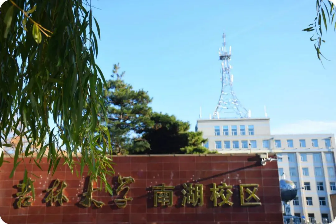 篮球战术训练分解法图解大全_2